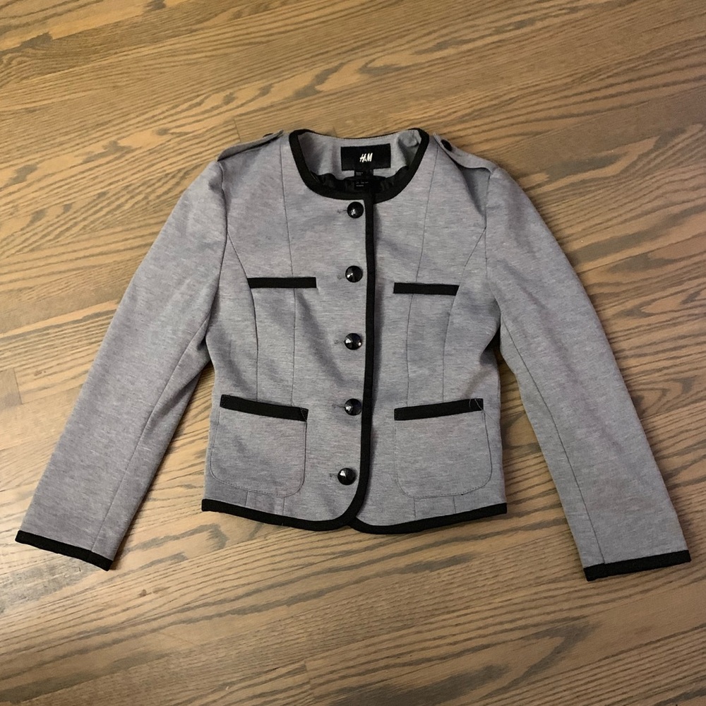 H&M grey blazer with black trim